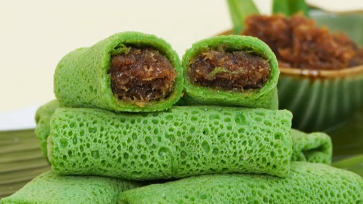 Dadar Gulung Jajanan Tradisional Indonesia Yang Populer